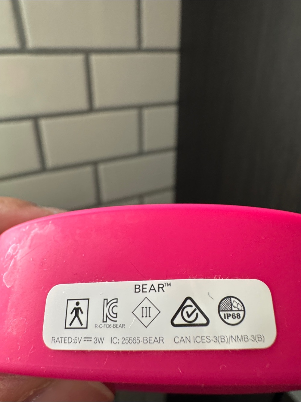FOREO Bear Facial Microcurrent Device - Picture 4 of 4